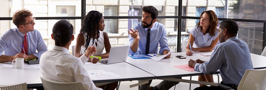 Imagem ilustrativa fazendo brainstorming